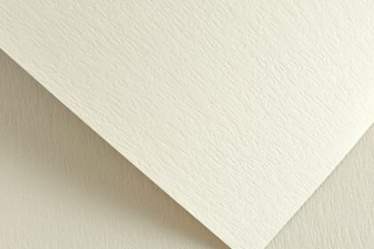 Karton A4 czerpany kremowy 180g