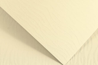 Karton A4 pacyfic kremowy 200g